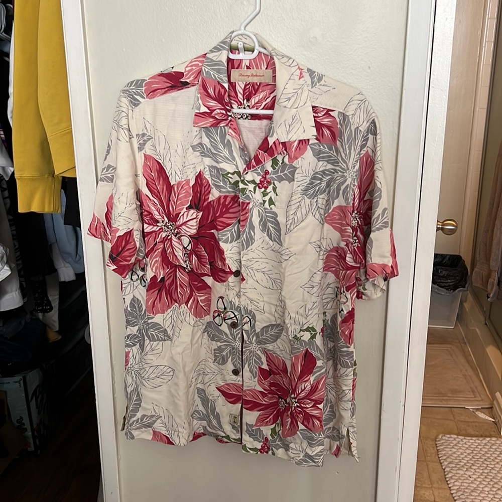 Tommy Bahamas Vintage flower button up